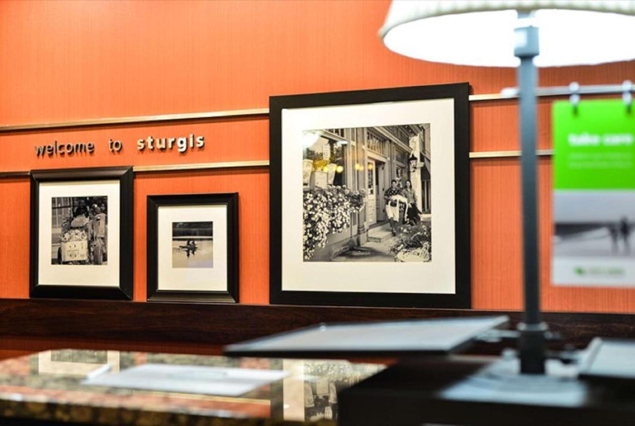 Hampton Inn Sturgis Екстер'єр фото