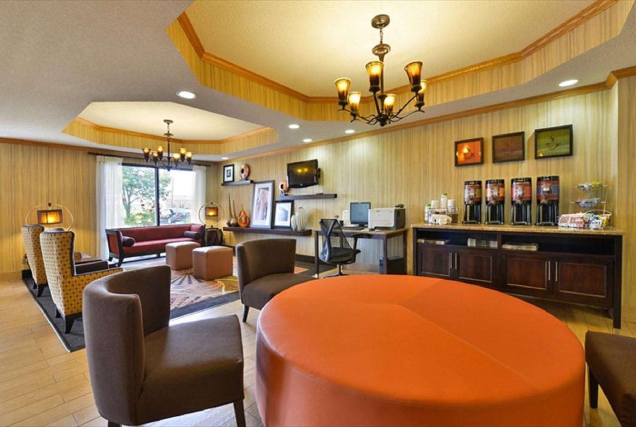Hampton Inn Sturgis Екстер'єр фото