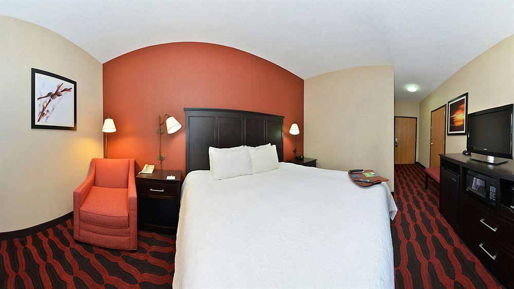 Hampton Inn Sturgis Екстер'єр фото